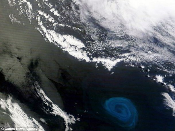 ciclone-vortice-sottomatino-nasa-02.jpg